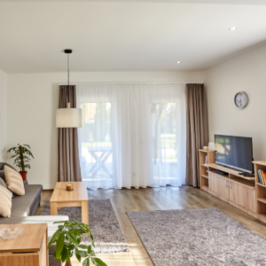 _MGL8647_3 1 _MGL8647_3 1